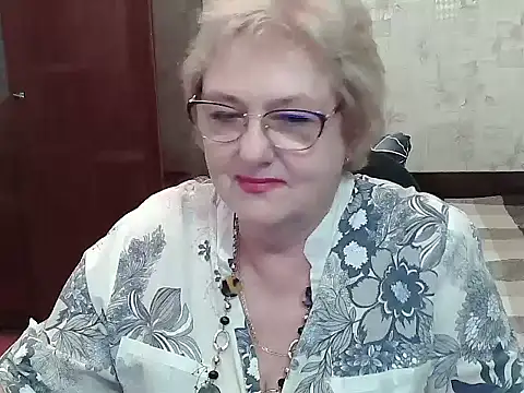 Snapshot of Renata62011 chatting on 15, 7, 2026 Renata62011 online show from 15, 7, 2026