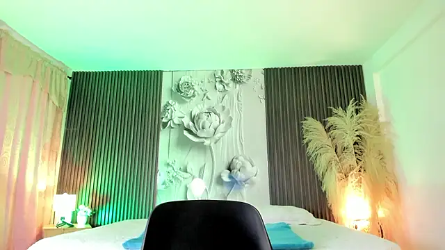 MichellePreston online show from 17, 3, 2026