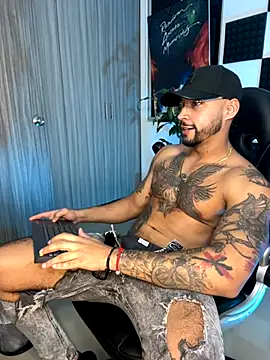 Snapshot of Nikola_Hank chatting on 17, 9, 2025 Nikola Hank online show from 17, 9, 2025