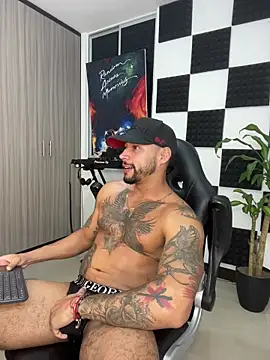 Snapshot of Nikola_Hank chatting on 12, 10, 2025 Nikola Hank online show from 12, 10, 2025