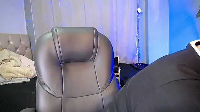 Lulugh  online show from 14, 11, 2025