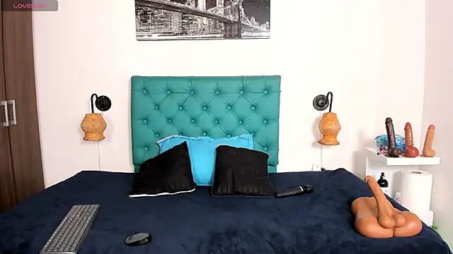 juliana 13 online show from 6, 11, 2025