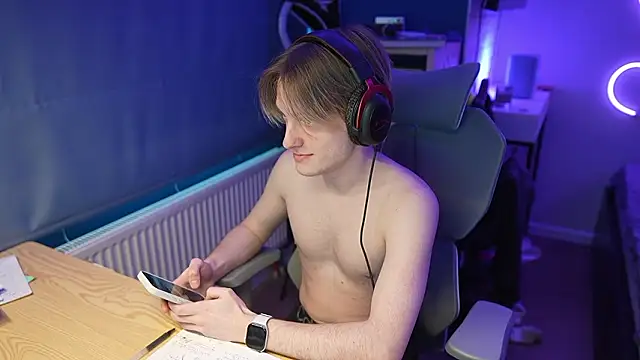 Snapshot of Serxyi chatting on 20, 3, 2026 Serxyi online show from 20, 3, 2026