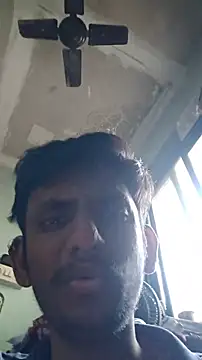 Snapshot of yung_cplz chatting on 23, 11, 2025 yung cplz online show from 23, 11, 2025