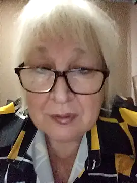 Alexia64231 online show from 10, 11, 2025