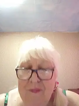 Snapshot of Alexia64231 chatting on 17, 7, 2026 Alexia64231 online show from 17, 7, 2026