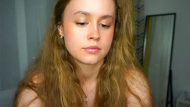 SusannaScholler online show from 12, 9, 2025