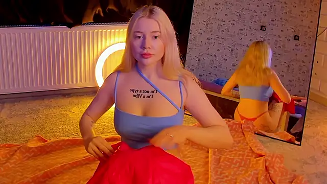 Lillie Berry online show from 27, 2, 2026