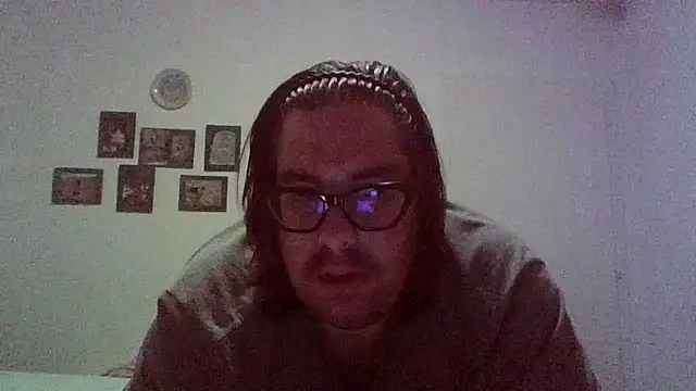 chubbyDavid1998 online show from 13, 5, 2026