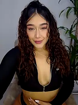 Snapshot of LilithAmber11 chatting on 17, 10, 2025 LilithAmber11 online show from 17, 10, 2025