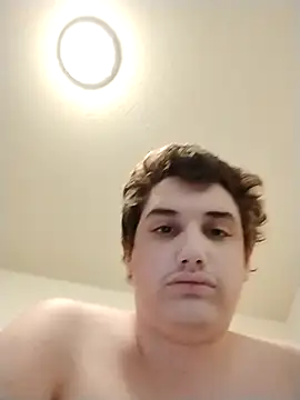 Snapshot of Breyyyyyyyy chatting on 29, 10, 2025 Breyyyyyyyy online show from 29, 10, 2025