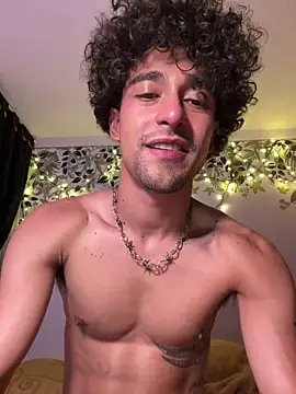 Snapshot of Oliver_11Ed chatting on 20, 3, 2026 Oliver 11Ed online show from 20, 3, 2026