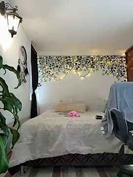 Snapshot of Oliver_11Ed chatting on 30, 3, 2026 Oliver 11Ed online show from 30, 3, 2026