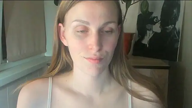 Snapshot of JuliaMuuun chatting on 6, 5, 2026 JuliaMuuun online show from 6, 5, 2026