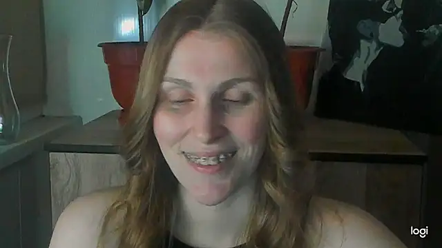 JuliaMuuun online show from 27, 5, 2026
