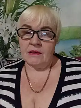 VioletSweet5566 online show from 18, 11, 2025