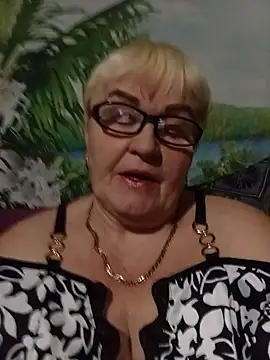 VioletSweet5566 online show from 28, 11, 2025