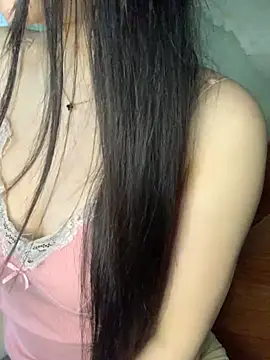 Lyly11 online show from 6, 11, 2025