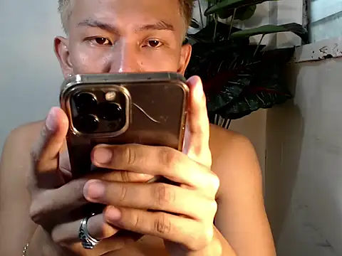 RalfAsian25 online show from 17, 9, 2025