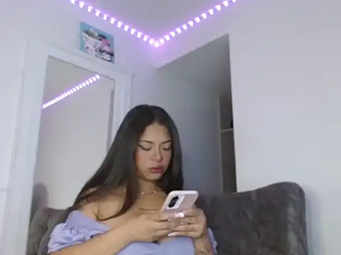 reina reina online show from 24, 9, 2025