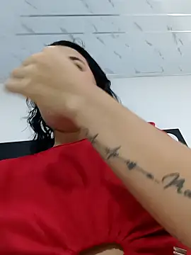 Little-Pussy-Sweet online show from 7, 1, 2026