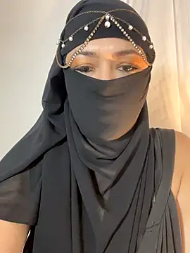 Amyraa  online show from 14, 11, 2025