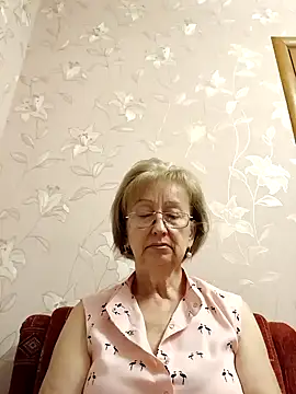 AlikaSwan5821 online show from 17, 9, 2025