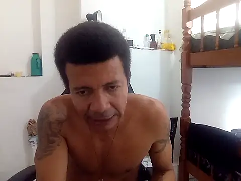 moreno25centimetro online show from 22, 9, 2025