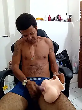 moreno25centimetro online show from 15, 1, 2026