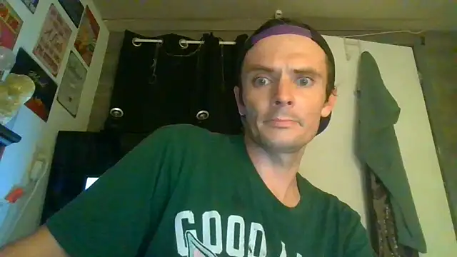 Snapshot of RichardW chatting on 29, 6, 2026 RichardW online show from 29, 6, 2026
