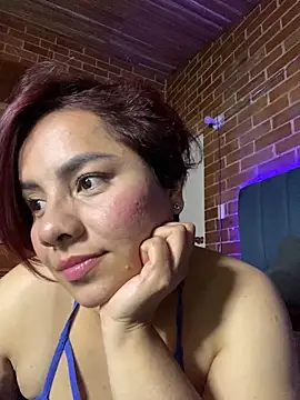 Snapshot of alejandra_prk26 chatting on 1, 10, 2025 alejandra prk26 online show from 1, 10, 2025