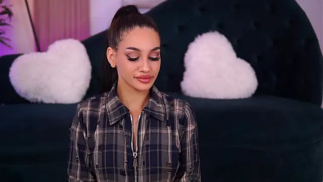 NinaSolenne online show from 22, 11, 2025