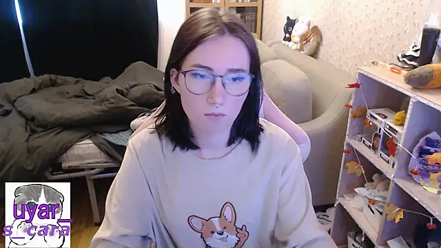 Snapshot of s_cara chatting on 14, 11, 2025 s cara online show from 14, 11, 2025