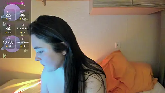 Alice next door online show from 22, 12, 2025