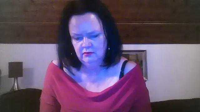 TiffanyMature online show from 22, 9, 2025