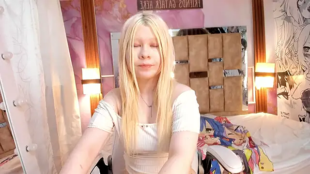 Snapshot of Melody_Lolii chatting on 20, 10, 2025 Melody Lolii online show from 20, 10, 2025