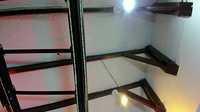 ItaloMoore online show from 28, 11, 2025