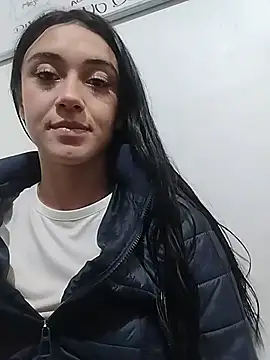 Snapshot of Amy_Kobold3 chatting on 4, 7, 2026 Amy Kobold3 online show from 4, 7, 2026