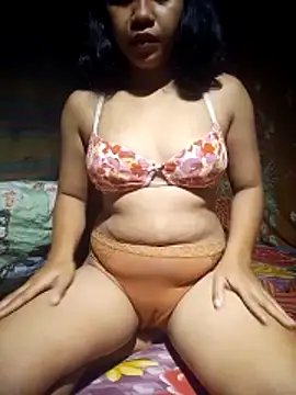 hotmomma8 online show from 1, 11, 2025