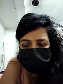 Snapshot of Shruti_Bhabhi38 chatting on 25, 10, 2025 Shruti Bhabhi38 online show from 25, 10, 2025