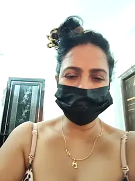 Snapshot of Shruti_Bhabhi38 chatting on 4, 11, 2025 Shruti Bhabhi38 online show from 4, 11, 2025