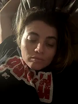 Snapshot of M1l3yD3w chatting on 16, 9, 2025 M1l3yD3w online show from 16, 9, 2025