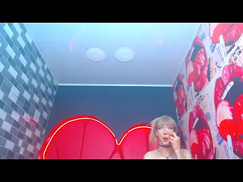 julessxcharlotte online show from 24, 9, 2025