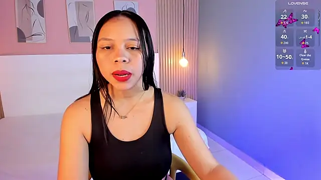 Snapshot of candy_lux30 chatting on 9, 9, 2025 candy lux30 online show from 9, 9, 2025