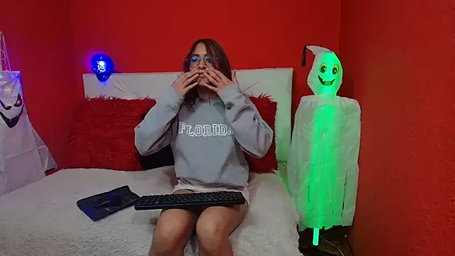 amy lennox online show from 30, 10, 2025