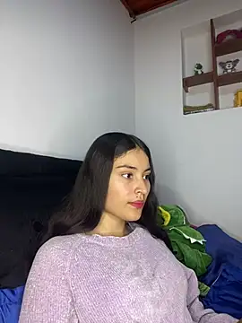 Snapshot of hotwife26 chatting on 29, 4, 2026 hotwife26 online show from 29, 4, 2026