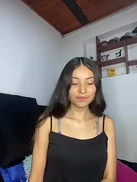 Snapshot of hotwife26 chatting on 5, 5, 2026 hotwife26 online show from 5, 5, 2026