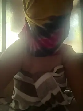 crazy111girl online show from 20, 2, 2026