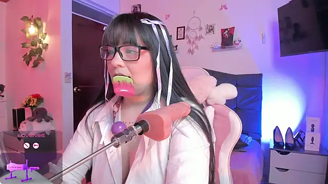 Fia   online show from 30, 10, 2025