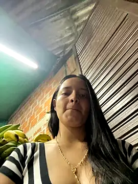 Mia jhoonson online show from 22, 11, 2025